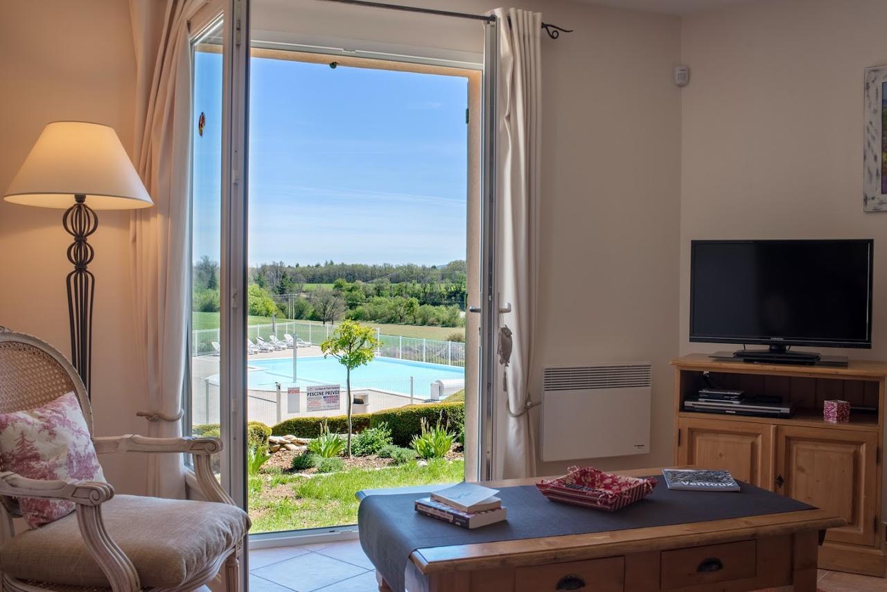 Le Claux Du Puits By Ateya Vacances Saint-Trinit Luaran gambar